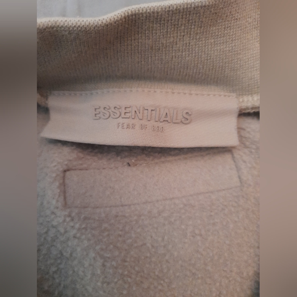 Essentials 'Fear of God' Sweater Vest - Picture 4 of 8